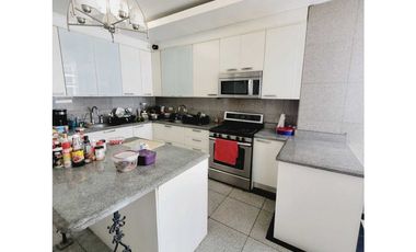 Se vende apto en.edf Mirage