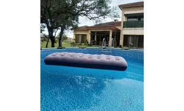 VENDO  CASA DE 1000M2 EN ALTO BOQUETE