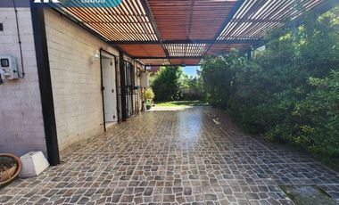 Se Vende Hermosa Casa En Villa Lomas De Paine. - Alpha &