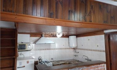 DEPARTAMENTO 2 AMBIENTES CON ENTREPISO (contra frente)