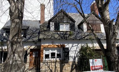 Chalet de estilo Playa Grande