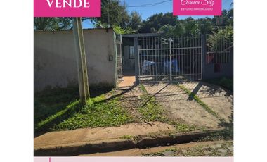 Casa y monoambientes  sobre Costanera Oeste