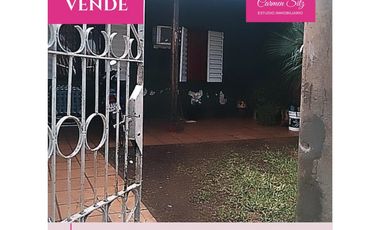 Casa y monoambientes  sobre Costanera Oeste