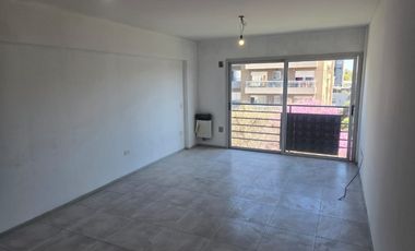 Monoambiente en alquiler en Moron Centro