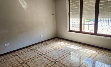 Casa en alquiler en Lanus Oeste