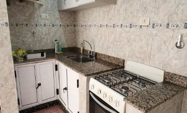 Casa en alquiler en Lanus Oeste