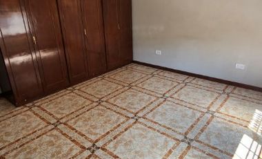 Casa en alquiler en Lanus Oeste