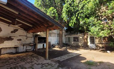 Alquiler Lanús Casa 5 ambientes Jardín Qcho Parri