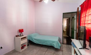 Venta de P.H. de 4 dormitorios en barrio Abasto