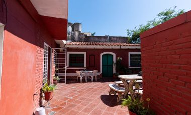 Venta de P.H. de 4 dormitorios en barrio Abasto
