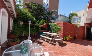 Venta de P.H. de 4 dormitorios en barrio Abasto