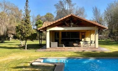 Casa en Venta en Av. Lonquén Norte - Cam. Tanguito