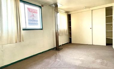 Casa en Venta en COD39233 REBAJADA EN VENTA con aptitud COMERCIAL !!! en Avenida Pedro de Valdivia