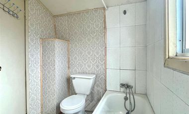 Casa en Venta en COD39233 REBAJADA EN VENTA con aptitud COMERCIAL !!! en Avenida Pedro de Valdivia