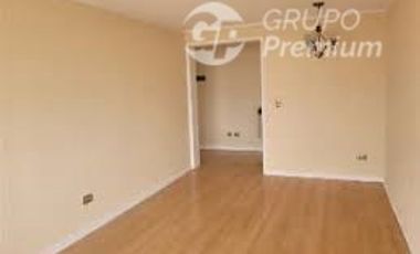 Departamento en Venta en Av. Americo Vespucio 700