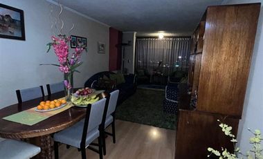 Departamento en Venta en Av. Americo Vespucio 700