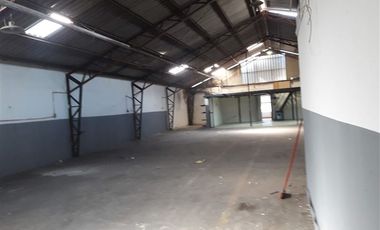Industrial en Arriendo en Parque Industrial la Reina, ELECTRICIDAD TRIFASICA en 700 mt2 de terreno.