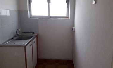 Bodega en Arriendo en Parque Industrial la Reina, ELECTRICIDAD TRIFASICA en 700 mt2 de terreno.