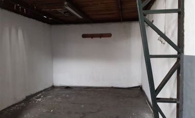 Bodega en Arriendo en Parque Industrial la Reina, ELECTRICIDAD TRIFASICA en 700 mt2 de terreno.