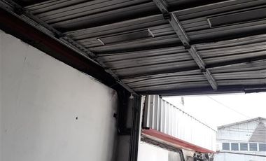 Bodega en Arriendo en Parque Industrial la Reina, ELECTRICIDAD TRIFASICA en 700 mt2 de terreno.