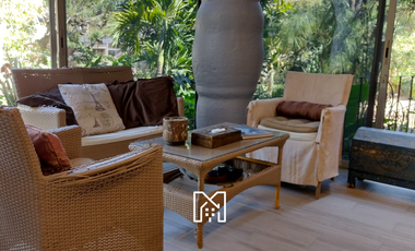 Venta de Estupenda casa en Tepoztlán Morelos, con bungalow