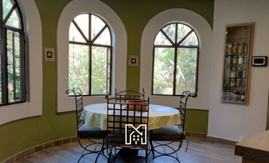 Venta de Estupenda casa en Tepoztlán Morelos, con bungalow