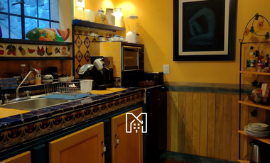 Venta de Estupenda casa en Tepoztlán Morelos, con bungalow