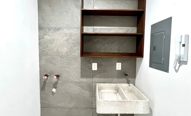 VENTA DE DEPARTAMENTO EN SAN JERONIMO LIDICE CON BALCÓN