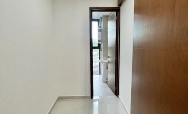VENTA DE DEPARTAMENTO EN SAN JERONIMO LIDICE CON BALCÓN