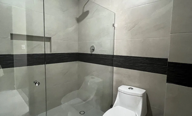 VENTA DE DEPARTAMENTO EN SAN JERONIMO LIDICE CON BALCÓN