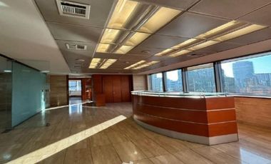 Oficina en Arriendo en Apoquindo, Metro El Golf