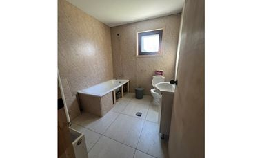 Vende casa y bodega km 13, camino Puerto Aysen-Coyhaique