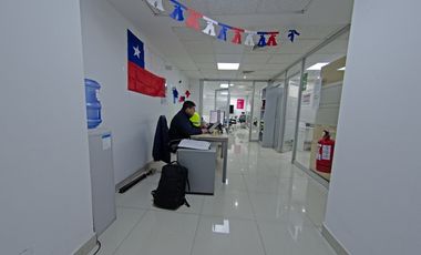 Oficina galeria Opera impecable y muy Lumninosa