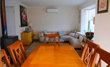 Casa en Venta en Calle 9 Norte N°4405 Talca