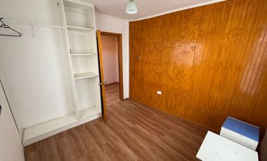 CASA 3D CON ESTACIONAMIENTO EN PARTE ALTA DE VALPARAÍSO