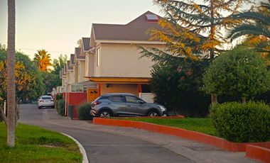 ARRIENDO CASA 3D 3B 1 EST, CONDOMINIO EN SAN BERNARDO