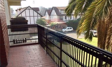 DEPARTAMENTO A PASOS METRO PLAZA EGAÑA