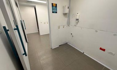 ARRIENDO de OFICINAS en MedellÃ­n