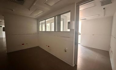 ARRIENDO de OFICINAS en MedellÃ­n