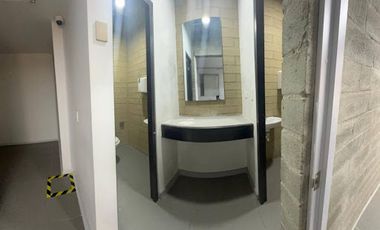 ARRIENDO de OFICINAS en MedellÃ­n