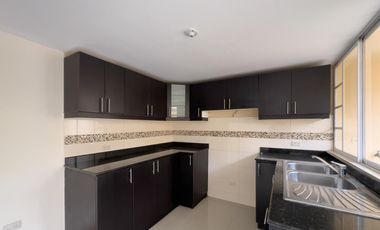 Casa en Venta en la Armenia, Conocoto
