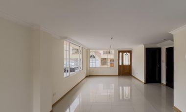 Casa en Venta en la Armenia, Conocoto