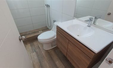 Casa en Venta en Altos del Golf 1300, pirque