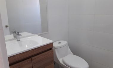 Casa en Venta en Altos del Golf 1300, pirque