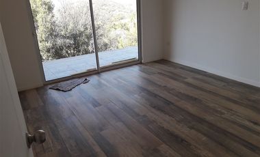 Casa en Venta en Altos del Golf 1300, pirque