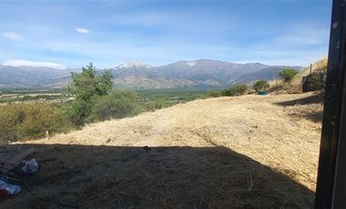 Casa en Venta en Altos del Golf 1300, pirque