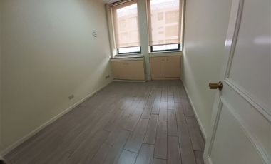 Oficina en Venta en Apoquindo 5500