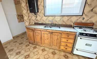 PH 3 ambientes en venta a media cuadra de la Av. H. Yrigoyen