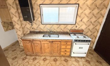 PH 3 ambientes en venta a media cuadra de la Av. H. Yrigoyen