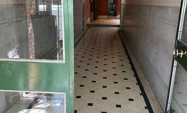 ALQUILER PH DE 2 AMB  MUY AMPLIO  EN LA BOCA